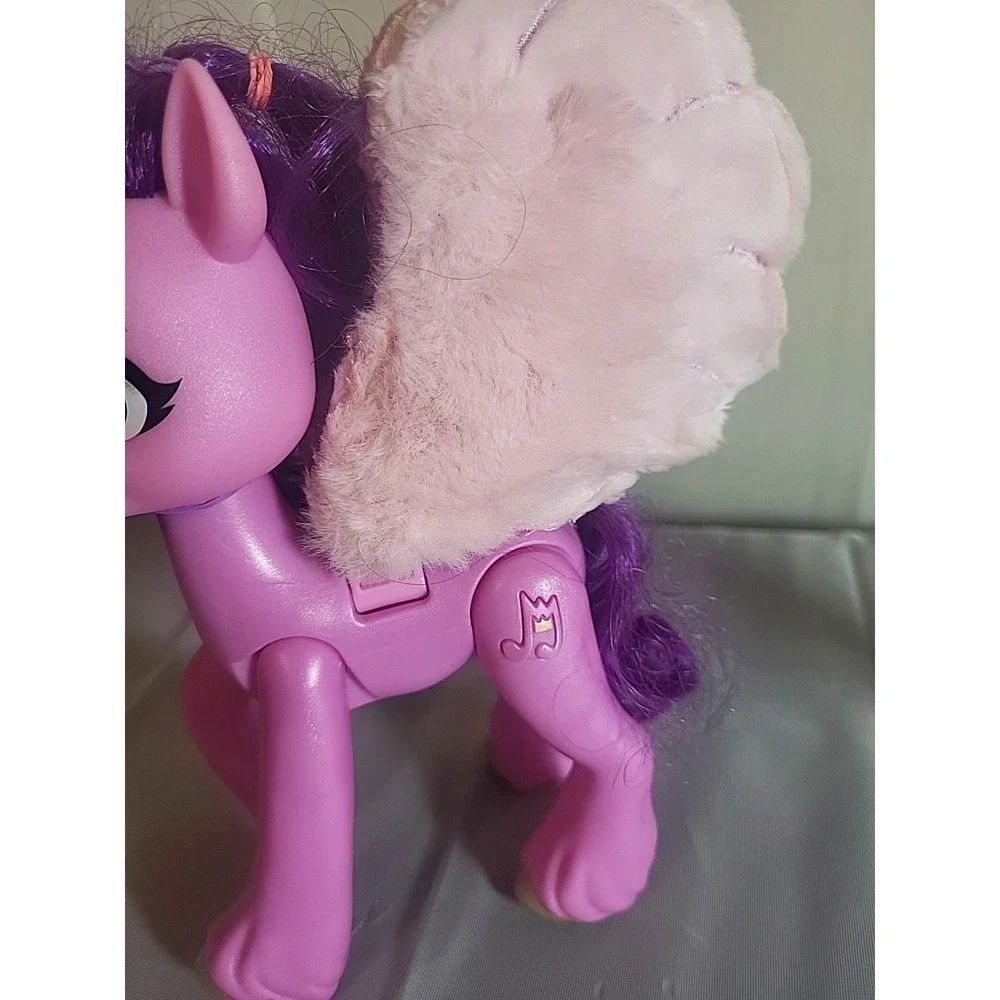 Singing‎ Princess Petals MLP 2021 Working